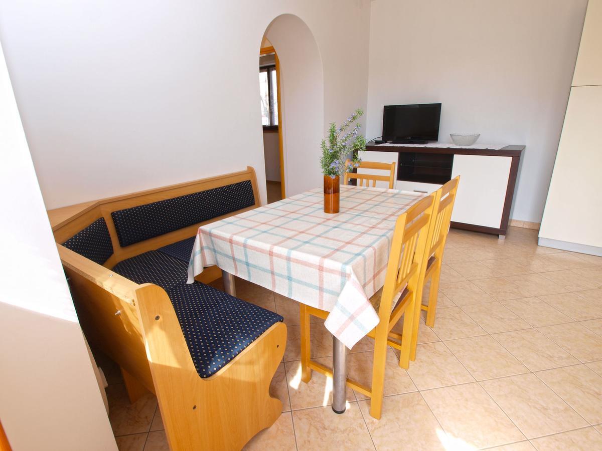 Apartments Ivan 1031 Fažana Kültér fotó