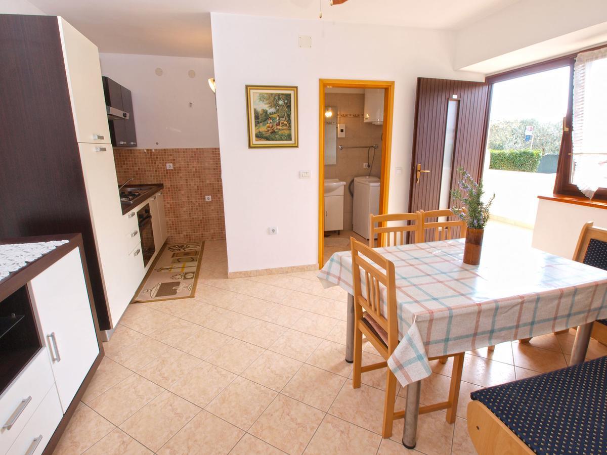 Apartments Ivan 1031 Fažana Kültér fotó